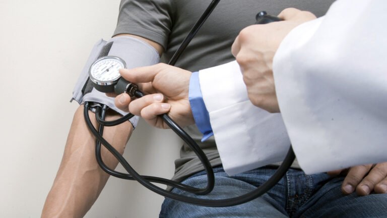 How to Maintain Healthy Blood Pressure